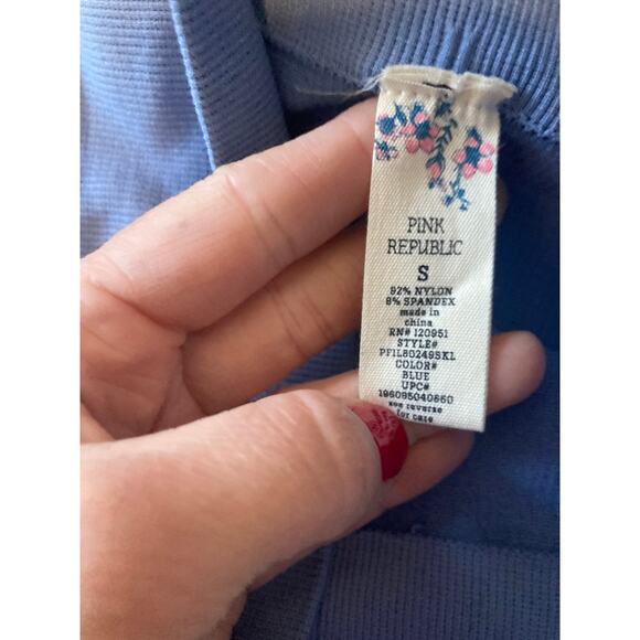 Pink Republic Blue Leggings, Size S - Picture 3 of 4